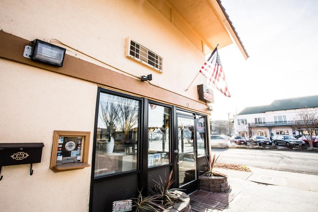 Budget Inn Of America Medford Esterno foto