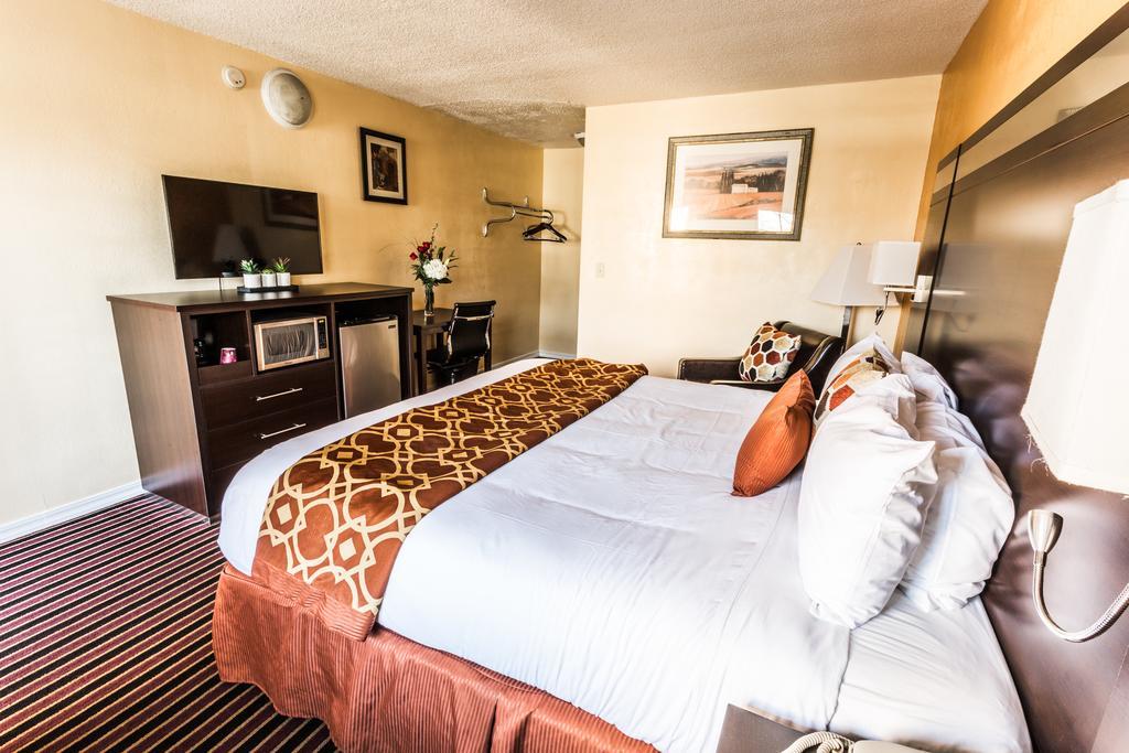 Budget Inn Of America Medford Esterno foto