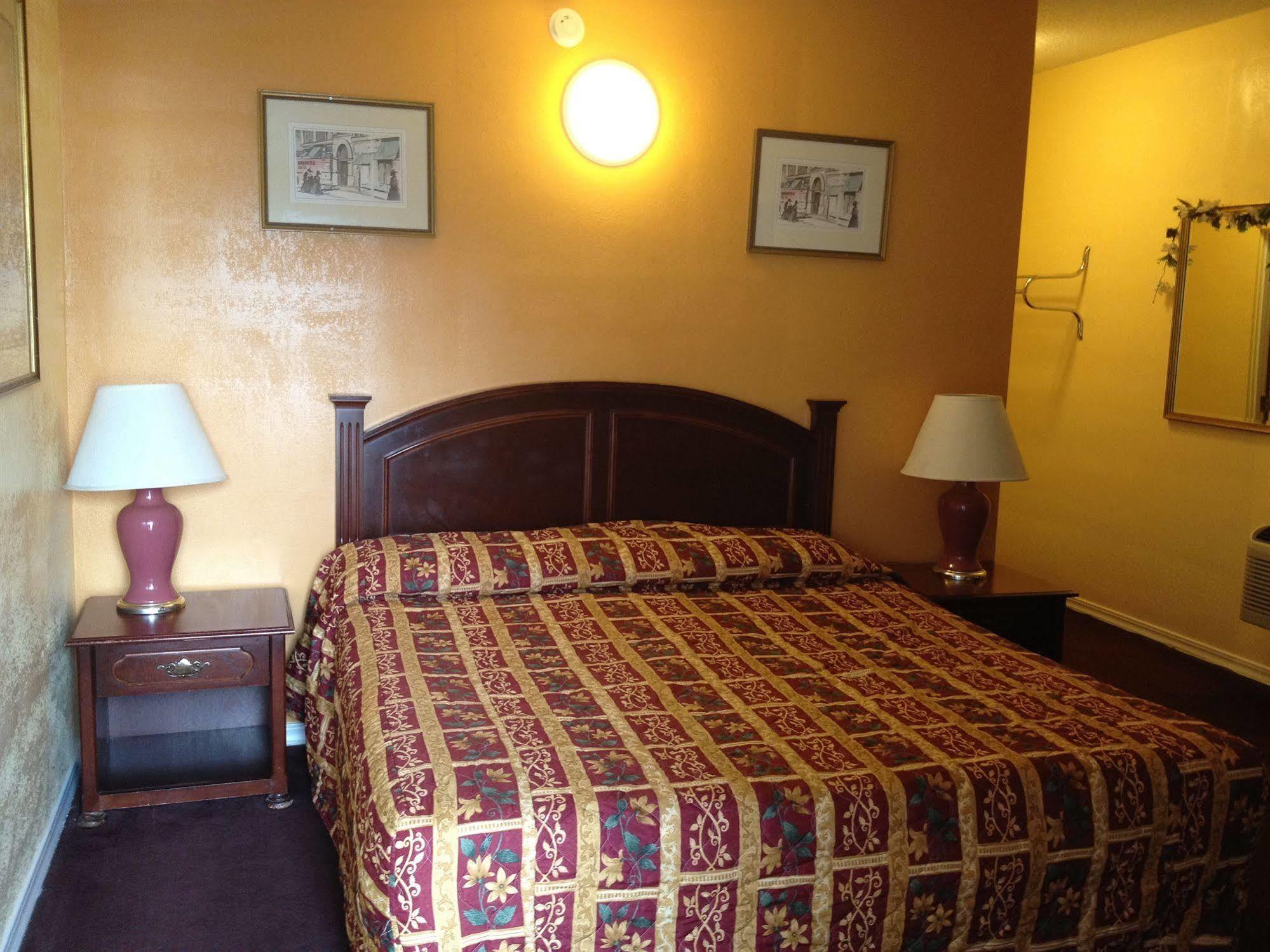 Budget Inn Of America Medford Esterno foto