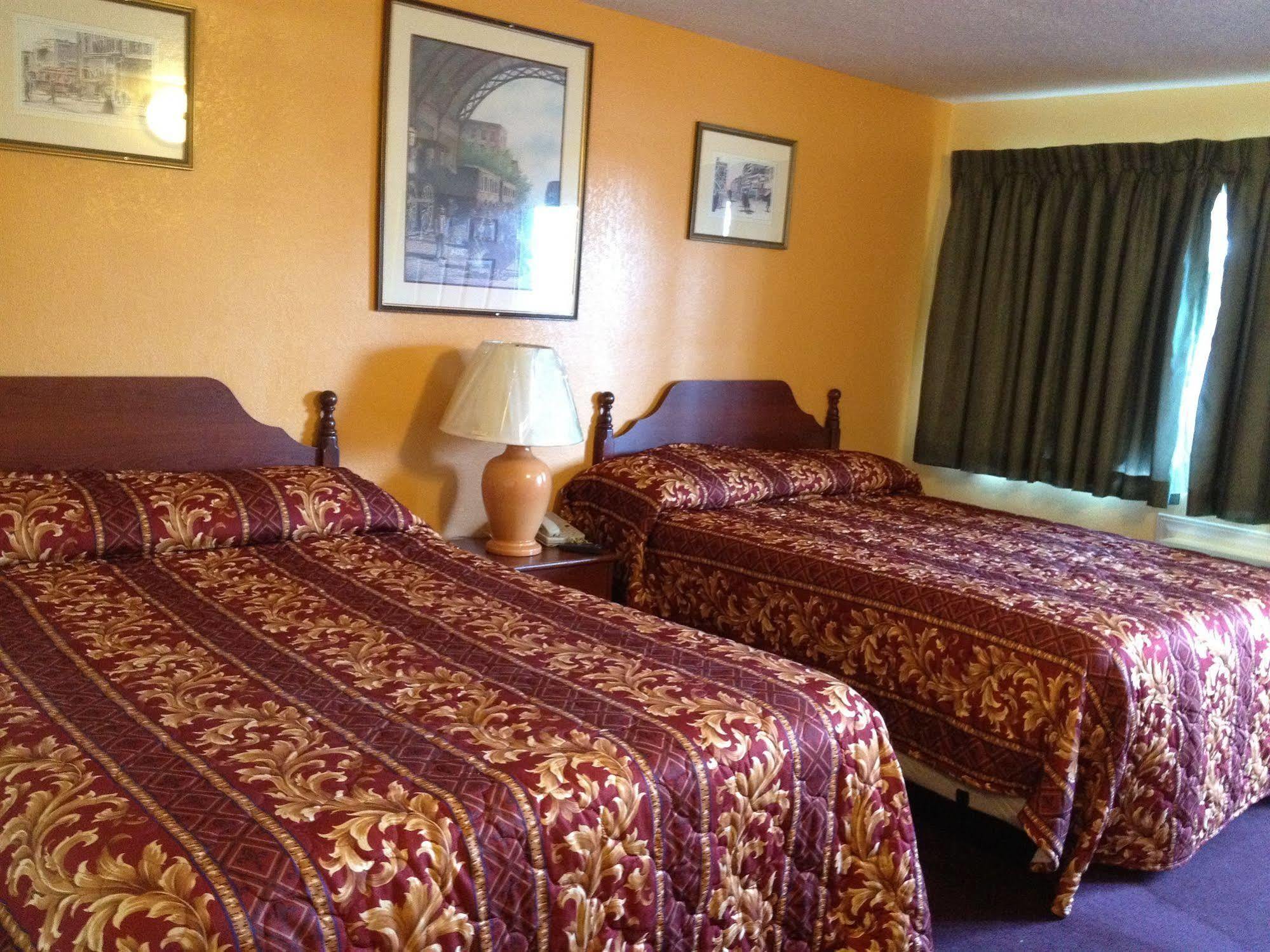 Budget Inn Of America Medford Esterno foto